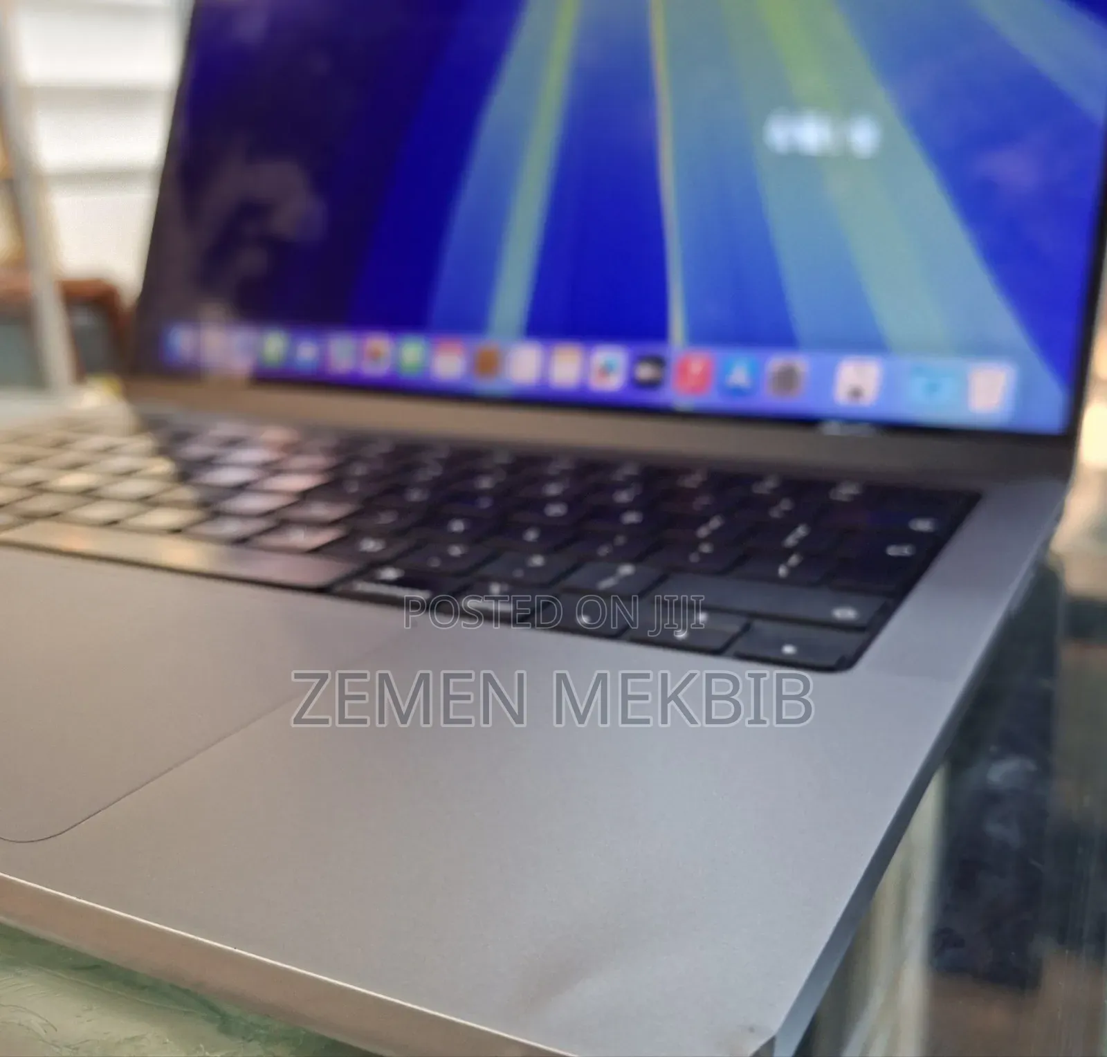New Laptop Apple MacBook Pro M1 16GB Intel Core I7 SSD 1T