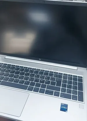 New Laptop HP EliteBook 640 G10 16GB Intel Core I5 SSD 1T