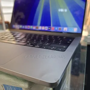 New Laptop Apple MacBook Pro 2021 M1 16GB Apple M1 Pro SSD 512GB