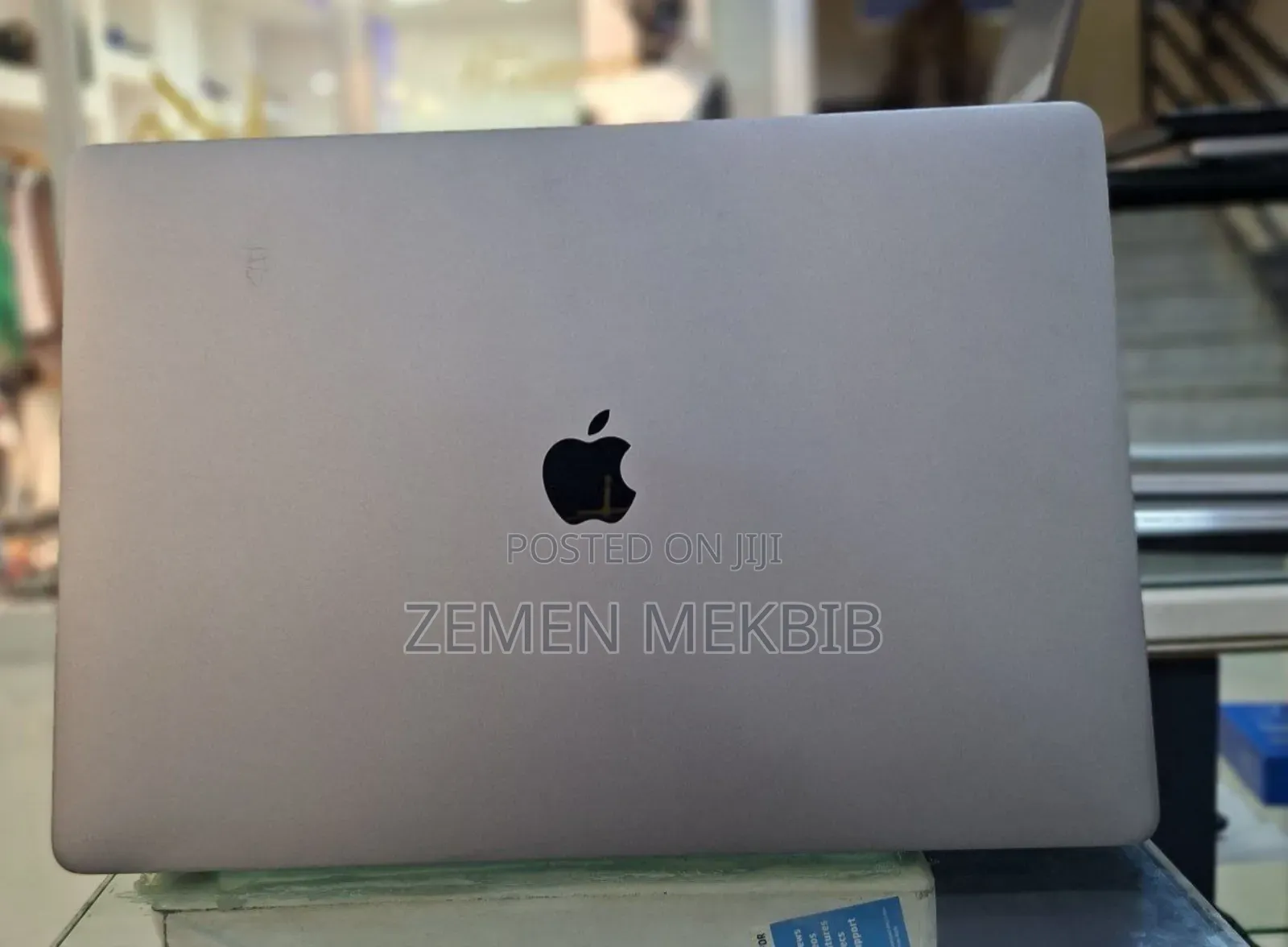 New Laptop Apple MacBook Pro 2019 32GB Intel Core I9 SSD 1T