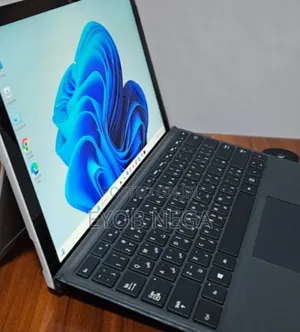 New Laptop Microsoft Surface Pro 7 8GB Intel Core I5 SSD 128GB