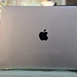 New Laptop Apple MacBook Pro 2019 8GB Intel Core I5 SSD 256GB