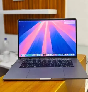 New Laptop Apple MacBook Pro 2019 32GB Intel Core I9 SSD 1T