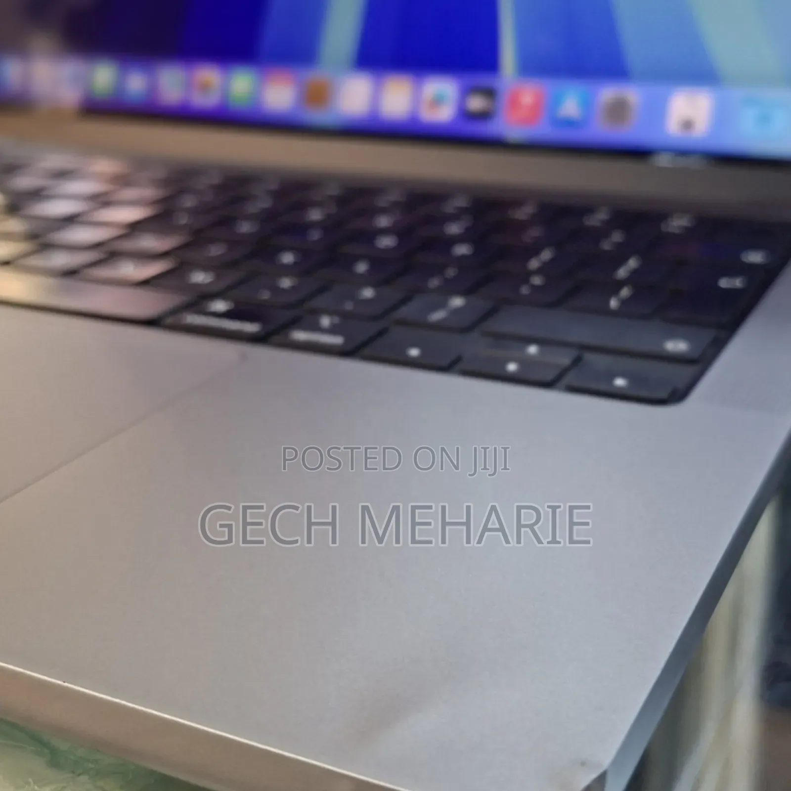 New Laptop Apple MacBook Pro 2021 M1 16GB Apple M1 Pro SSD 512GB