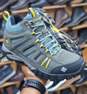 Columbia Mid High Strengthen Shoes