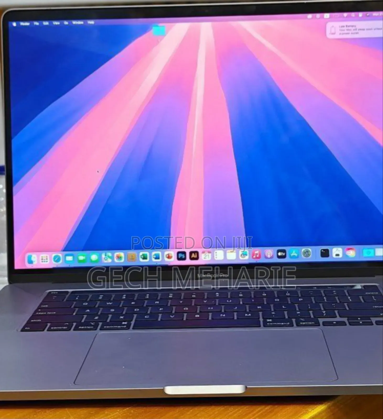 New Laptop Apple MacBook Pro 2019 16GB Intel Core I7 SSD 512GB