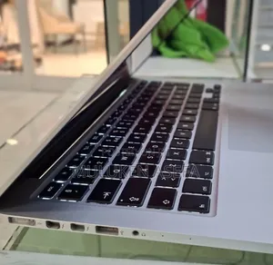 New Laptop Apple MacBook Pro 2013 16GB Intel Core I5 SSD 512GB