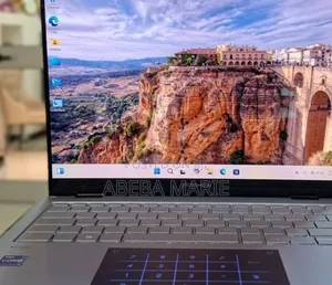 New Laptop Asus Zenbook 14 UX434 16GB Intel Core I7 SSD 1T