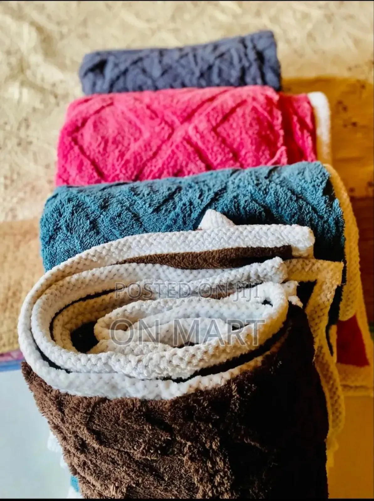 ጋቢ ለምኔ የክረምት ፎጣ(አልጋልብስ)