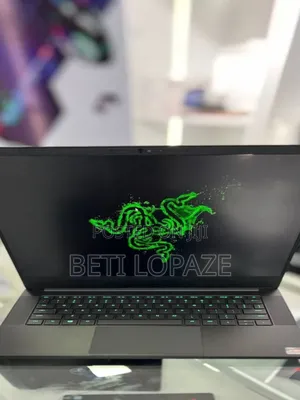New Laptop Razer Blade 16GB AMD Ryzen 7 SSD 1T