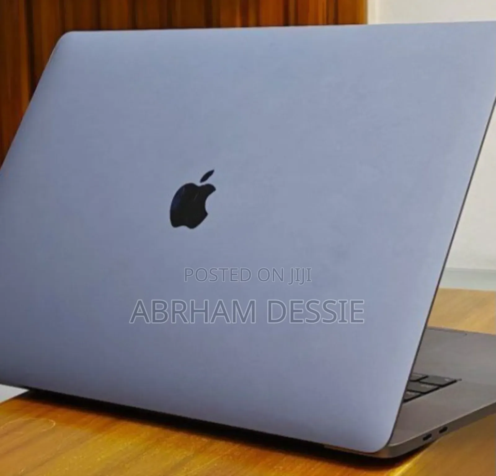 New Laptop Apple MacBook Pro 2019 16GB Intel Core I7 SSD 512GB