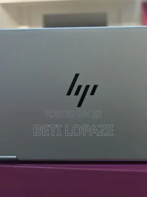 New Laptop HP Envy X360 8GB Intel Core I5 SSD 512GB