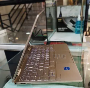 New Laptop HP Envy X360 16GB Intel Core I7 SSD 512GB