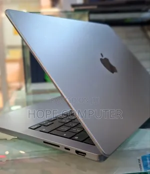 New Laptop Apple MacBook Pro M1 16GB Apple M1 SSD 512GB