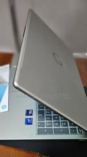 New Laptop HP Envy X360 16GB Intel Core Ultra 7 SSD 512GB