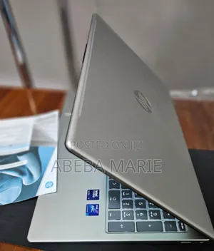 New Laptop HP Envy X360 16GB Intel Core Ultra 7 SSD 512GB