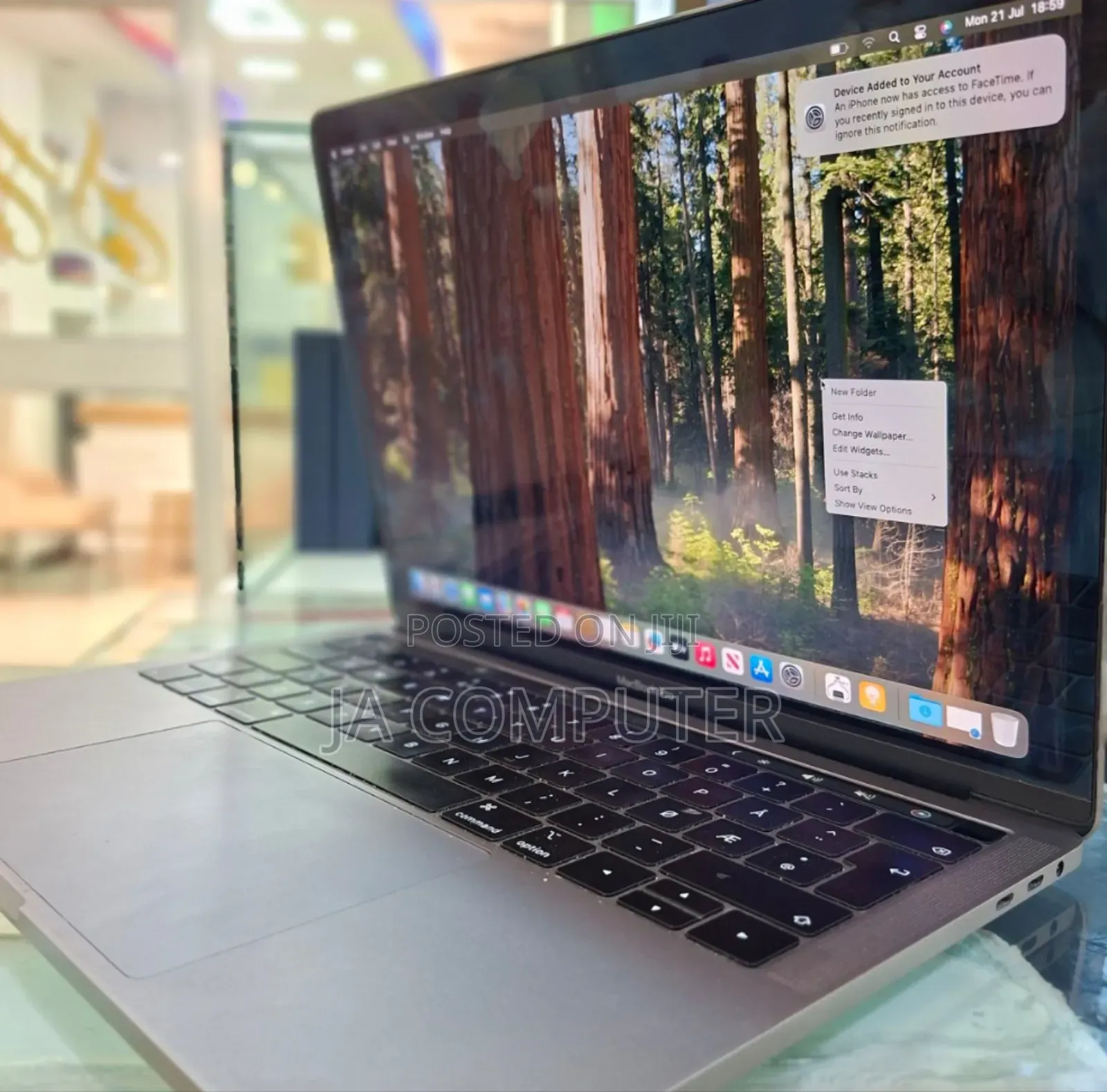 New Laptop Apple MacBook Pro 2019 8GB Intel Core I5 SSD 256GB