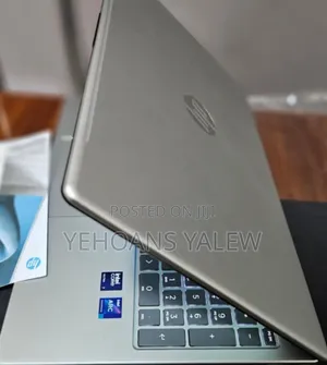 New Laptop HP 16GB Intel Core Ultra 7 SSD 512GB
