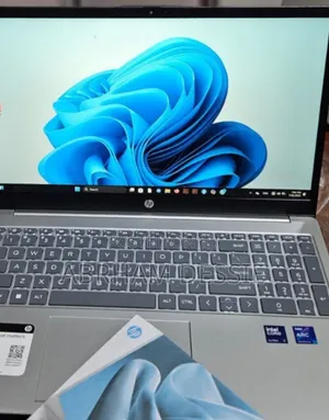 New Laptop HP 16GB Intel Core Ultra 7 SSD 512GB