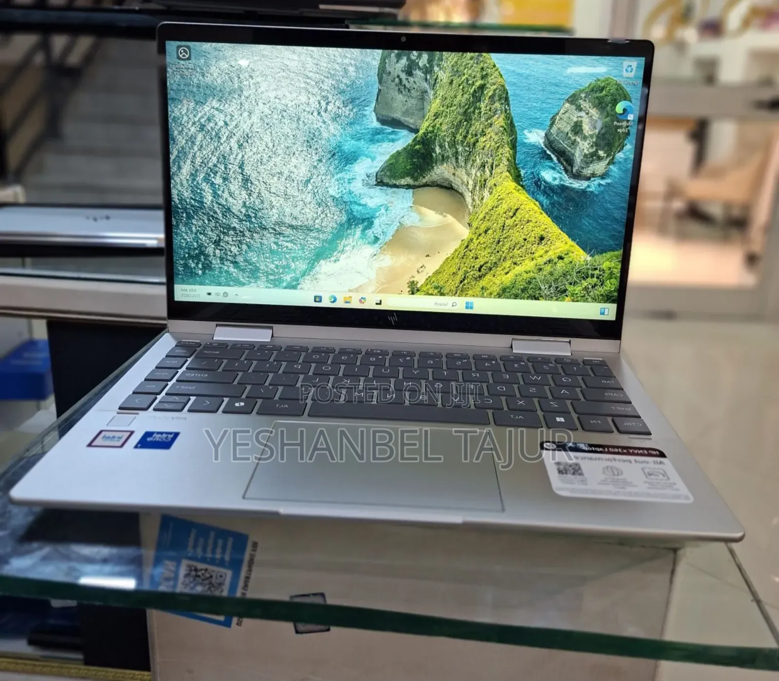 New Laptop HP Envy X360 16GB Intel Core I7 SSD 1T