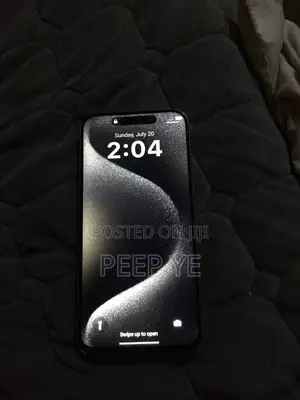 Photo - New Apple iPhone 15 Pro Max 512 GB White