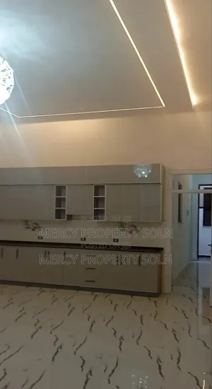 6bdrm Villa in Bole for sale