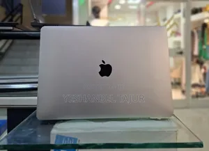 New Laptop Apple MacBook Pro 2013 8GB Intel Core I5 SSD 256GB