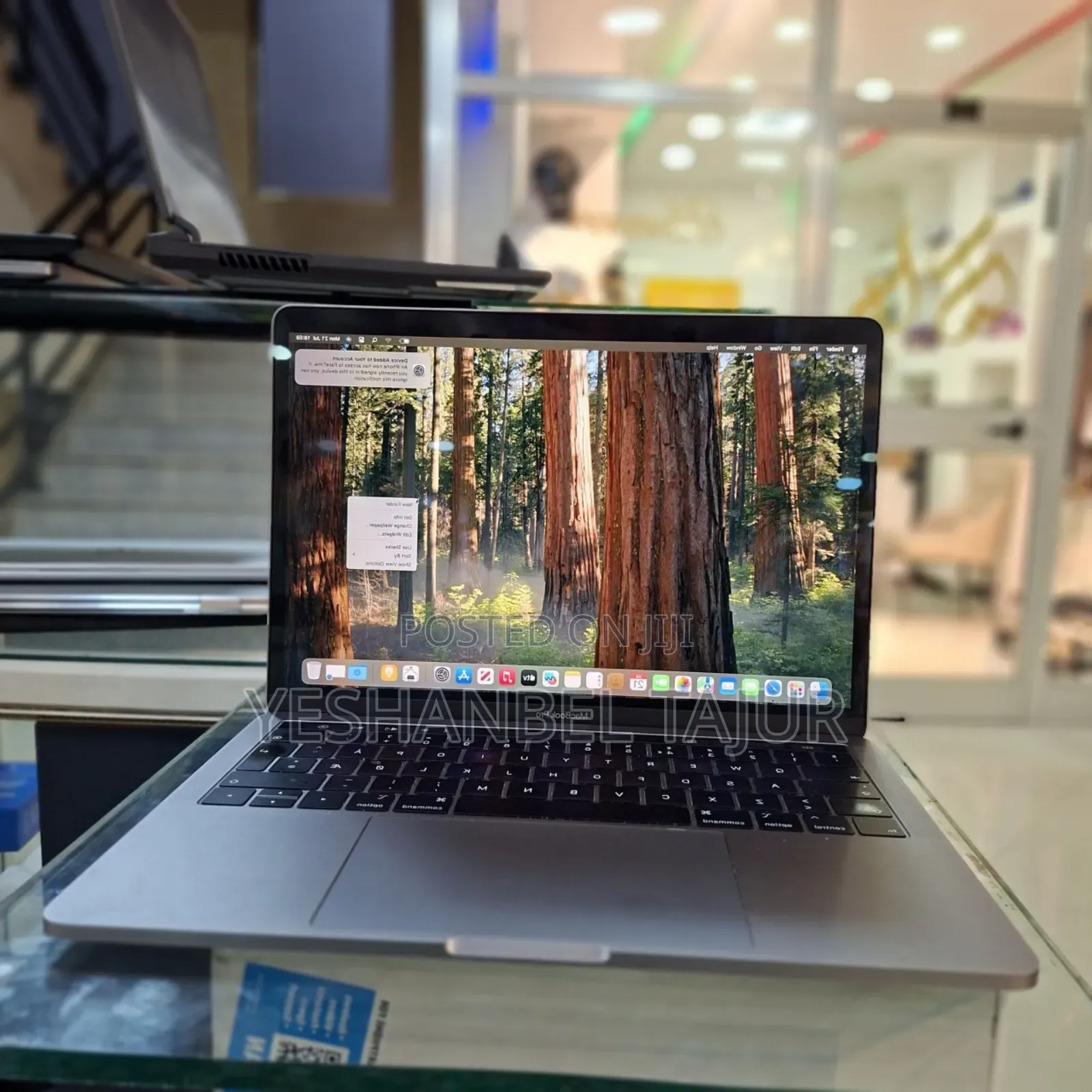 New Laptop Apple MacBook Pro 2013 8GB Intel Core I5 SSD 256GB