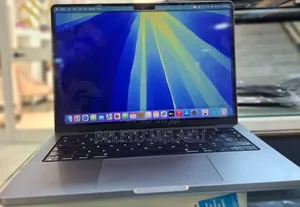 Photo - New Laptop Apple MacBook Pro M1 16GB Apple M1 SSD 512GB
