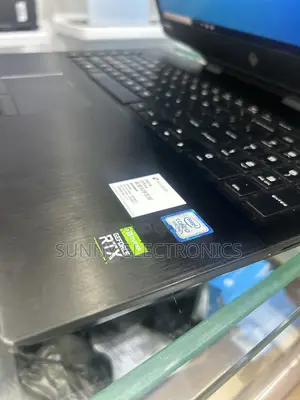 New Laptop HP Omen X 17t 16GB Intel Core I7 SSD 512GB