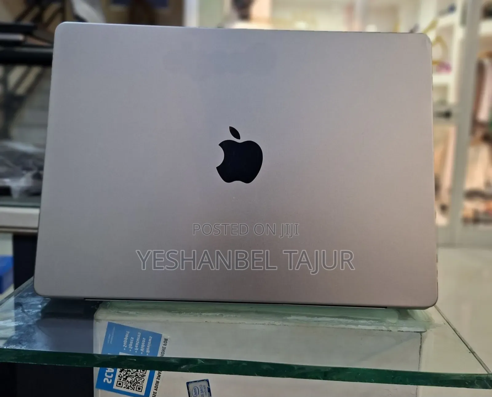 New Laptop Apple MacBook Pro M1 16GB Apple M1 Pro SSD 512GB
