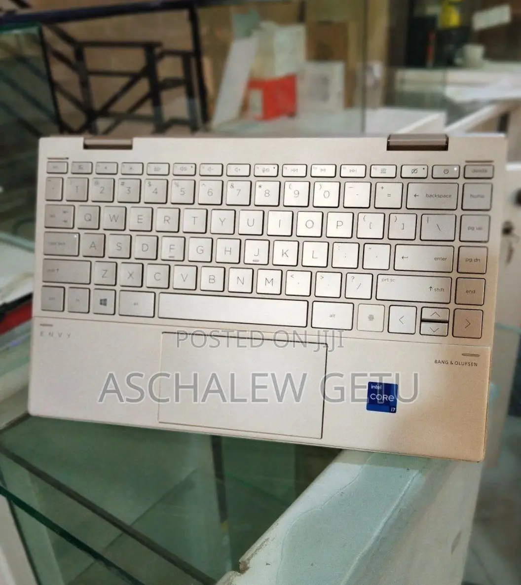 New Laptop HP Envy X360 16GB Intel Core I7 SSD 512GB