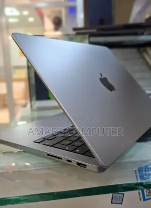 New Laptop Apple MacBook Pro 2021 M1 16GB Apple M1 Pro SSD 512GB