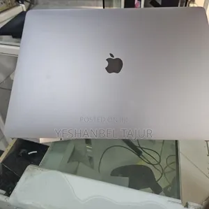 New Laptop Apple MacBook Pro 2019 16GB Intel Core I7 SSD 512GB