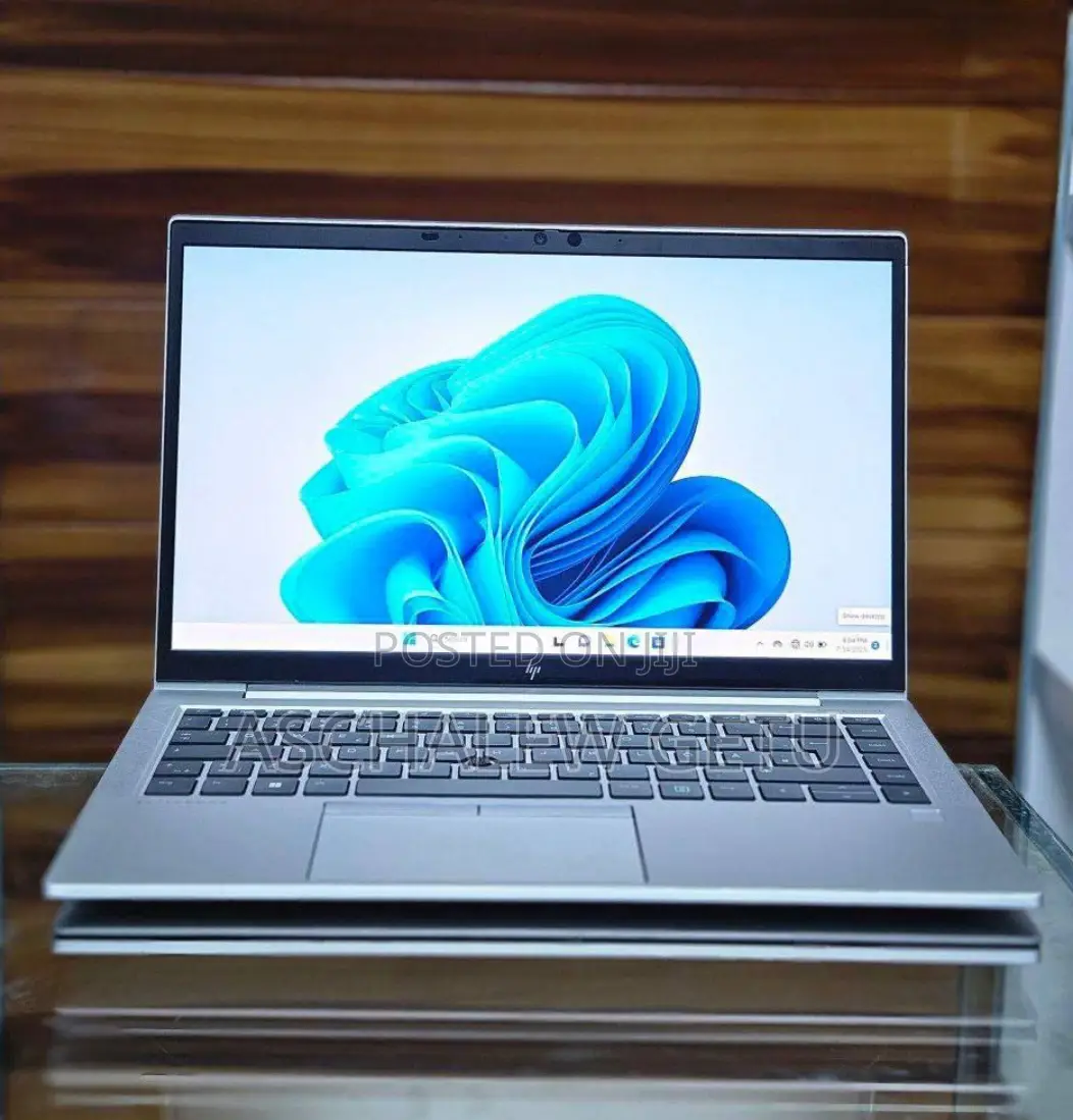 New Laptop HP EliteBook 840 G8 16GB Intel Core I7 SSD 512GB