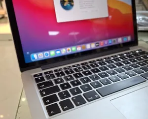 New Laptop Apple MacBook Pro 2019 16GB Intel Core I5 SSD 512GB