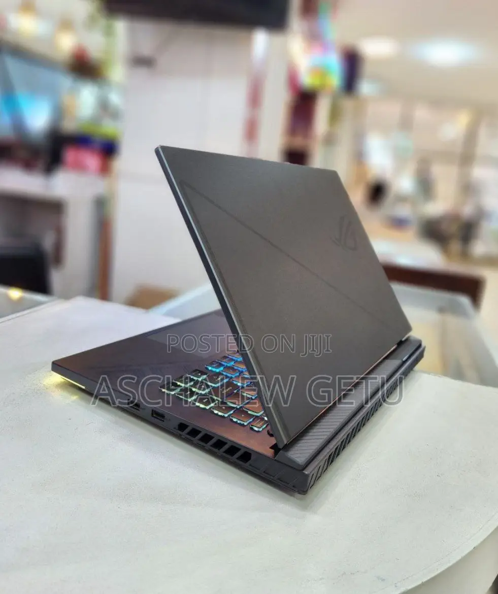 New Laptop Asus ROG Strix G15 16GB Intel Core I7 SSD 1T