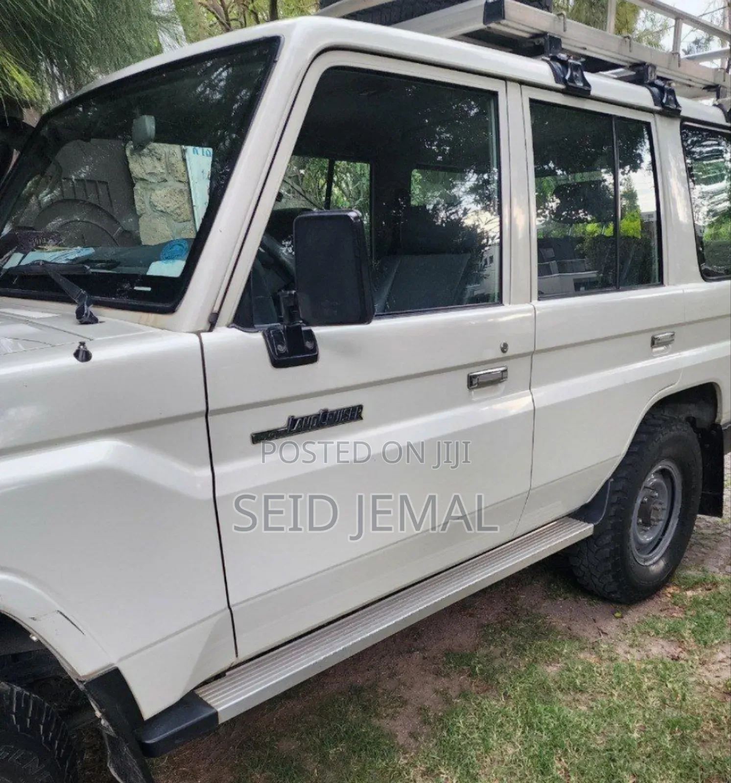 Toyota Land Cruiser 2017 White