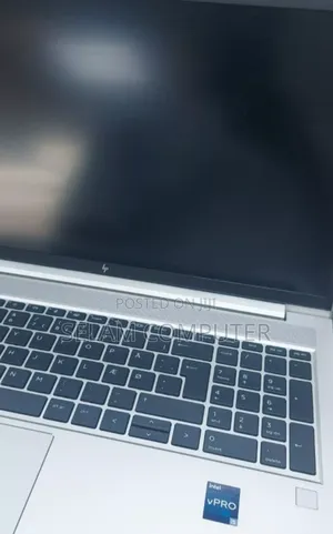 New Laptop HP EliteBook 640 G10 16GB Intel Core I5 SSD 512GB