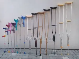 Photo - Crutches使館crutches法國crutches死刑crutches成功crutches可愛crutches