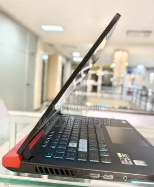 New Laptop Asus ROG Strix G15 16GB AMD Ryzen 9 SSD 512GB