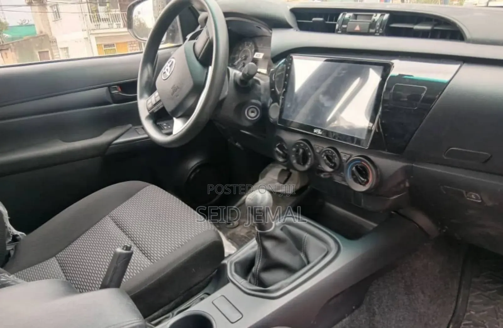 New Toyota Hilux 2024 Gray