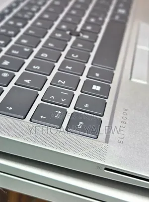 New Laptop HP EliteBook 840 G8 16GB Intel Core I7 SSD 512GB
