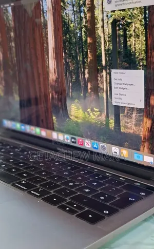 New Laptop Apple MacBook Pro 2019 8GB Intel Core I5 SSD 256GB