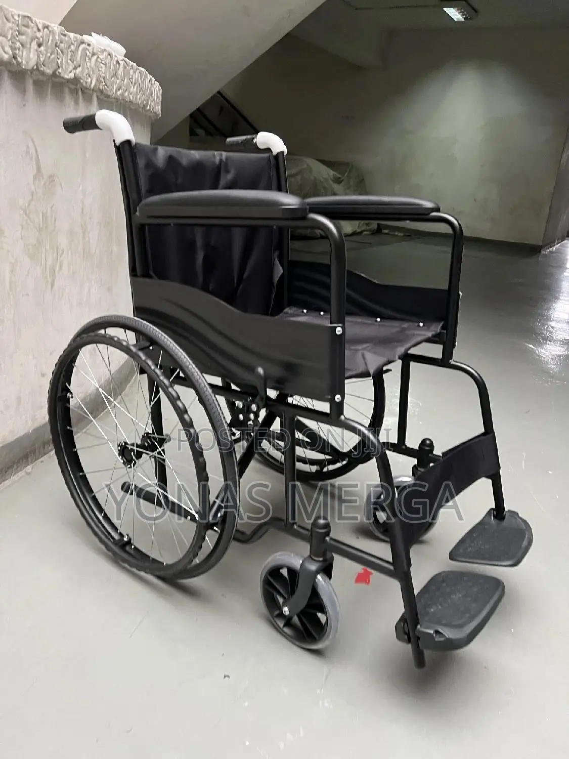 New Wheelchair总能wheelchairs Also Have Push Handles 灾事wilcher