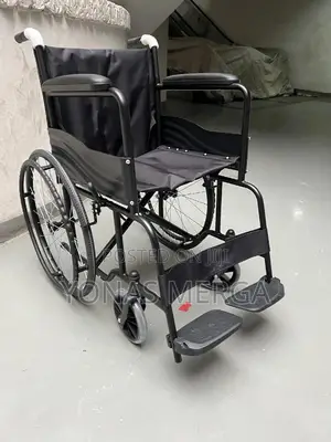 Wheelchair//Wilcher×Portability:Wheelchairs Fold or Collapse
