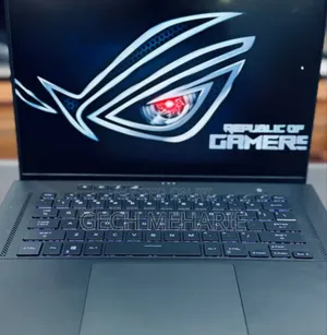 New Laptop Asus ROG Zephyrus G15 16GB Intel Core I7 SSD 512GB