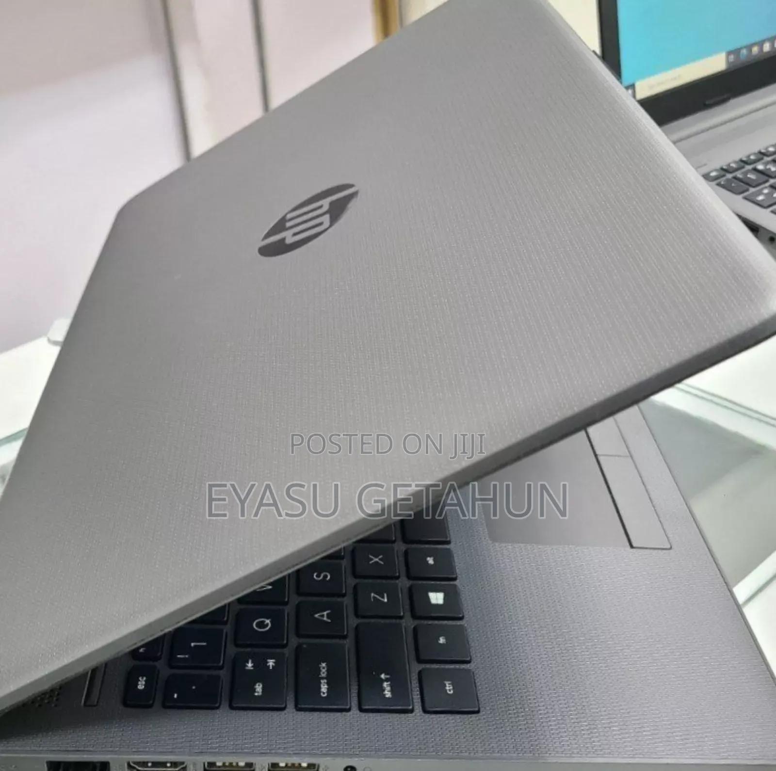 New Laptop HP Stream Notebook 4GB Intel Core I5 SSD 1T