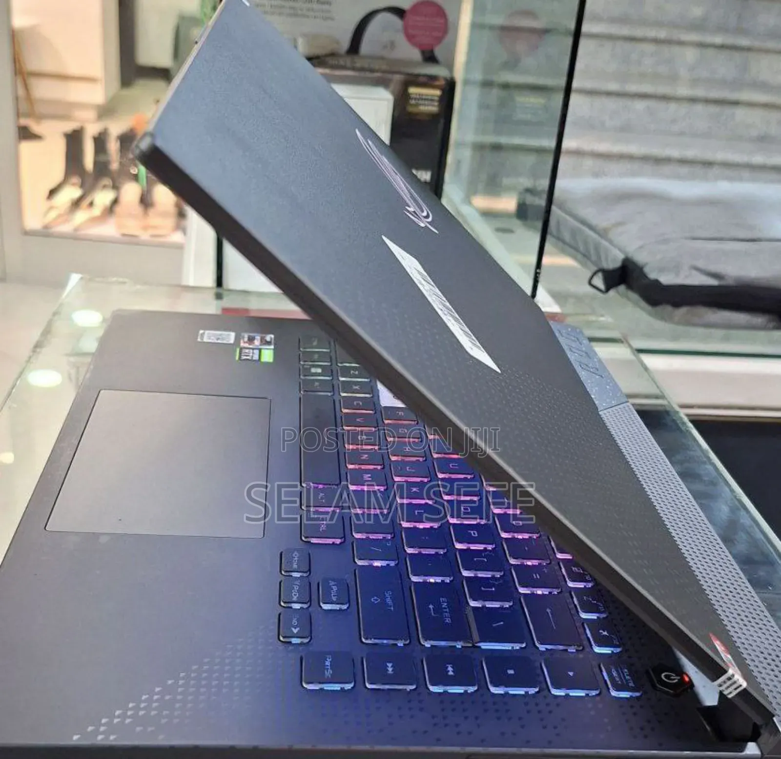 New Laptop Asus ROG Strix G15 16GB AMD Ryzen 9 SSD 1T