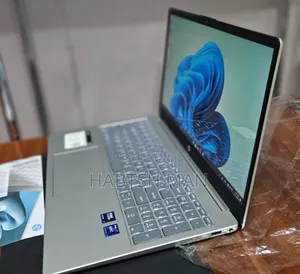 New Laptop HP Envy X360 16GB Intel Core Ultra 7 SSD 512GB